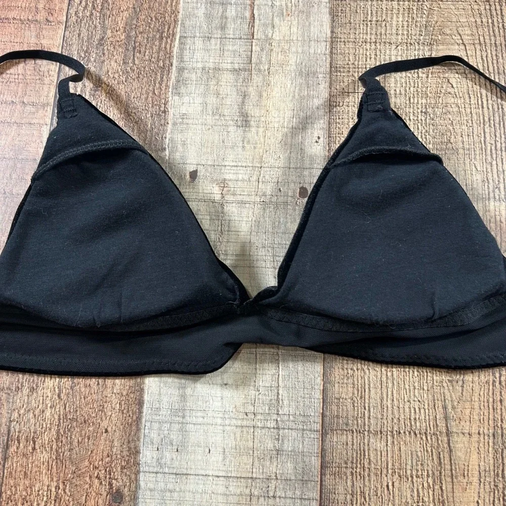 True by rue21 Black Velvet Triangle Bralette Small Padded Glamourous Goth